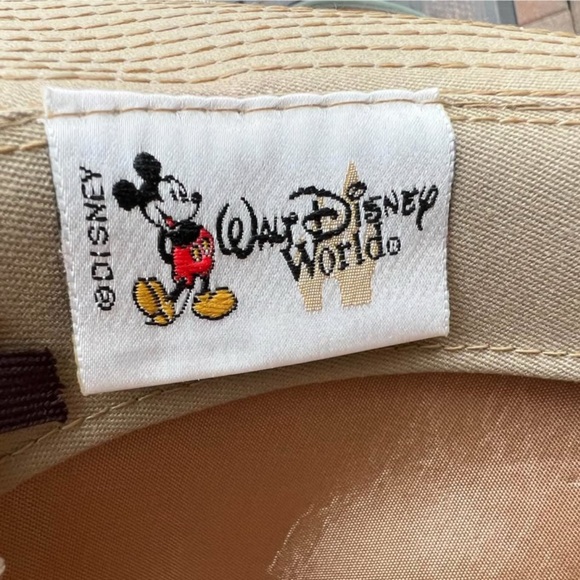 Walt Disney World Animal Kingdom Safari Hat Outback 5 Pins Sz S - Picture 3 of 9